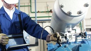 Kompressorservice bei Hoerbiger   (Bild:Hoerbiger)