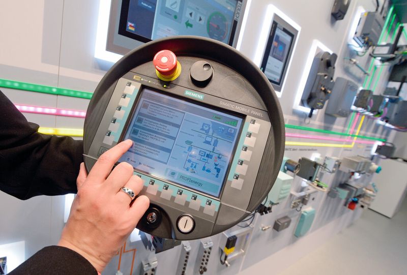 Integrated Industry steht für die intelligente, sich selbst organisierende Fabrik. (Deutsche Messe)