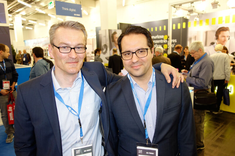 (l.) Dirk Beinhauer und Milutin Savic, Toshiba. (Bild: IT-BUSINESS)