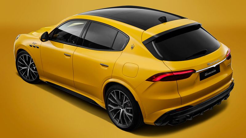 Die Türgriffe ragen nicht über das Türblech hinaus, was für schicke Optik und weniger Luftwiderstand sorgt. (Bild: Maserati)