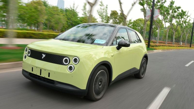 Der Firefly sieht nicht nur so aus, er fährt sich auch wie ein Stadtflitzer. (Bild: Nio Firefly)