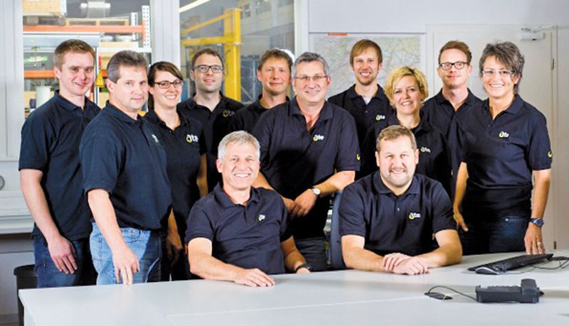Die ATE-Mannschaft mit einem Teil der derzeit ca. 70 Mitarbeiter. (Bild: ATE)