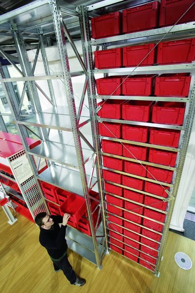 Das Fachboden-Hochregalsystem Meta High-Clip kann bis zu 12 m hoch gebaut werden. Bild: Meta (Archiv: Vogel Business Media)