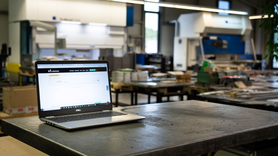Metallteile für Bäckerhandwerkmaschinen: MMB setzt auf Laserhub