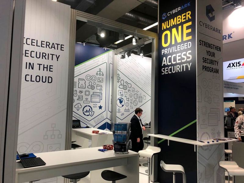 CyberArk

Den Stand auf der it.sa 2019 nutzte CyberArk, um das Portfolio an Software-as-a-Service (SaaS)-Angeboten für die privilegierte Zutrittskontrolle vorzustellen. Dieses soll Cloud-First-Organisationen und Unternehmen, die sich der digitalen Transformation verschrieben haben, befähigen, Privileged-Access-Lösungen, vor allem in hybriden Cloud-Umgebungen, zielgerichtet einzusetzen. Mit Alero zeigte das Unternehmen eine neue dynamische Lösung, die mittels Zero-Trust-Remote-Zugriff Transparenz und Kontrolle über privilegierte Aktivitäten garantieren will. Die Lösung vereint dabei einen Zero-Trust-Zugang mit biometrischer Authentifizierung und Just-in-Time-Provisionierung ohne die Verwendung von VPNs, Agenten oder Passwörtern.
Mehr Informationen unter www.cyberark.com
 (Vogel Communications Group)