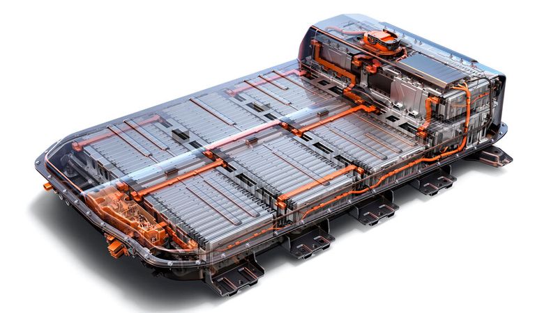 Ein Akku fürs E-Auto: Laut dem Herstellerverband Acea wird diese Antriebsart vorherrschend. Europa müsse den Wandel aber sinnvoll gestalten.(Bild:  Opel)