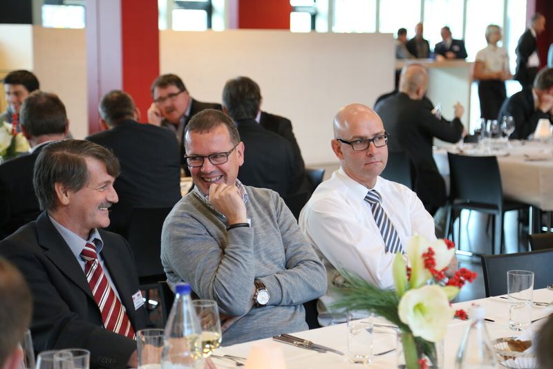 Gute Gespräche während eines feinen Essens gehörten ebenfalls zum SMM Kongress. (Bild: Matthias Böhm)