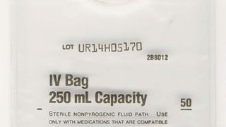 Abb. 1: Untersuchtes IV-Blutbeutel-System. Proben wurden im Bereich des bedruckten und nichtbedruckten Beutels vorgenommen sowie im Bereich der Schlauch- und Ventilbestandteile. (Gerstel)