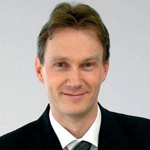 Peter Schloz, Gesellschafter.
