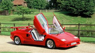 Er war einer der bekanntesten Sportwagen seiner Zeit – jetzt soll der Lamborghini „Countach“ zurückkommen. (Bild: Lamborghini)