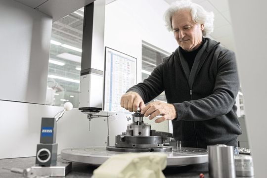 Topografie-Feedback ermöglicht eine schnelle Verfeinerung des Kontaktmusters.(Bild:  Horn/Win)