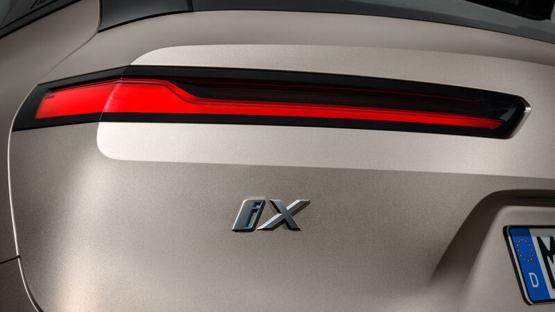 Aus dem Projektnamen i-Next wurde iX. (BMW)