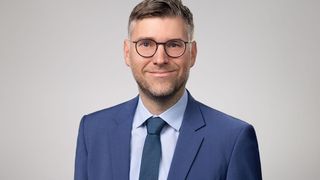 Der VDMA-Chefvolkswirt Dr. Johannes Gernandt und sein Team haben sich die Entwicklungen des Maschinen- und Anlagenbaus bis einschließlich August angeschaut. Dabei ist folgendes zu berichten ... (Bild: Sarah Kastner Fotografie)