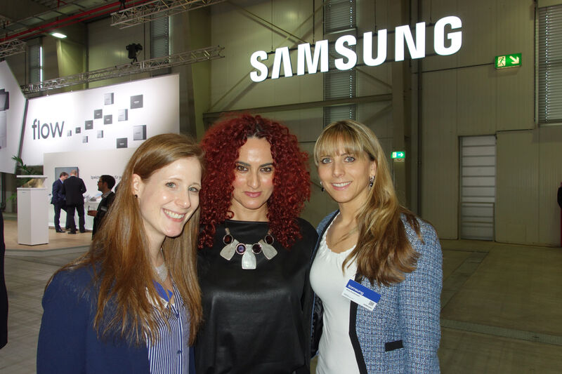 Frauenpower (v. l.) Lyn Margetts, Samsung, Besa Agaj, IT-BUSINESS und Nina Brockmeyer, Samsung. (Bild: IT-BUSINESS)