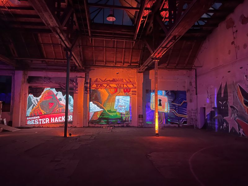 Das Sprühen hat sich gelohnt - die Wand schaut grandios aus. (IT-BUSINESS)