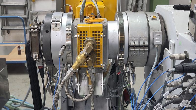 PVC-Pumpe von Maag im Einsatz im Technikum bei Rehau.(Bild:  Maag)