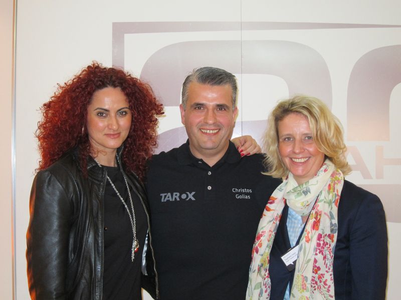 Doppelt hält besser: Christos Golias, Tarox, mit Besa Agaj und Stephanie Steen, IT-BUSINESS (l.) (IT-BUSINESS)