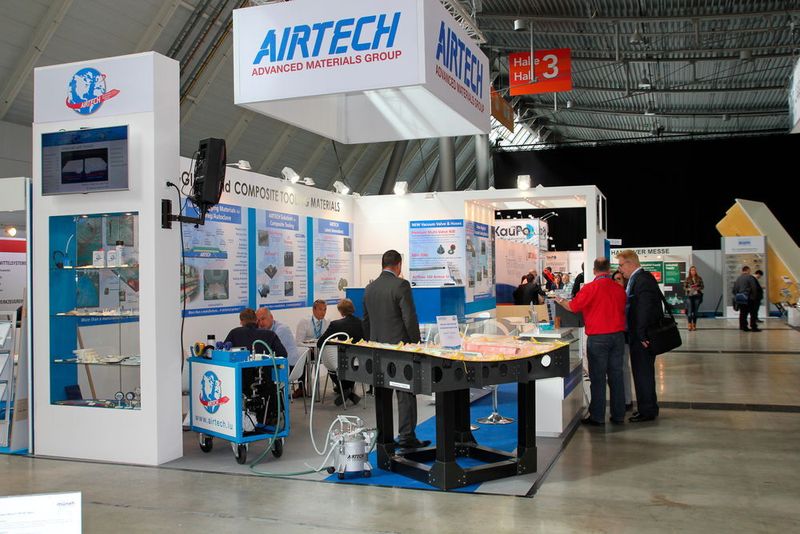 Und weiter geht der Rundgang durch die Hallen der Composites Europe 2015... (Bild: Königsreuther)