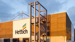 Timeslot sorgt beim Möbelbeschläge-Hersteller Hettich für effiziente Personalplanung und weniger Wartezeit an der Rampe. (Bild: Paul Hettich)