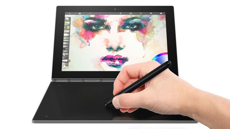 Das Touchpad ist gleichzeitig ein Penpad. Es arbeitet auch, wenn mit dem Stift auf aufgelegtem Papier gezeichnet oder geschrieben wird. Die Zeichnung oder die Schrift werden digital umgesetzt. (Lenovo)