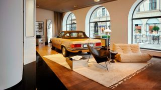 Mercedes hat in München ein Etablissement namens „Studio Odeonsplatz“ eröffnet. (Bild: Daimler)