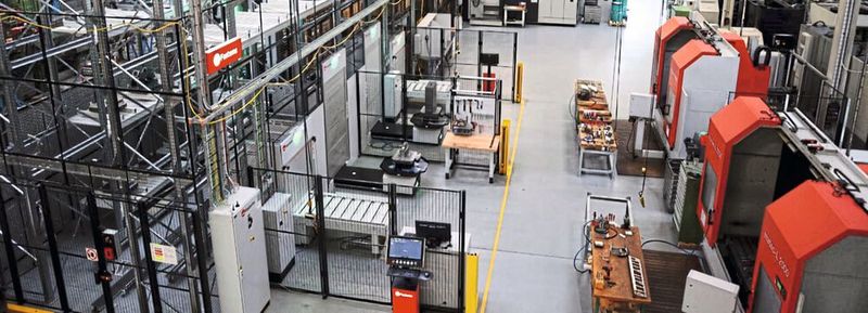 Das flexible Fertigungssystem von Fastems ist seit Februar 2023 bei der Högg AG Produktionstechnik in Betrieb.(Bild:  HÖGG AG)