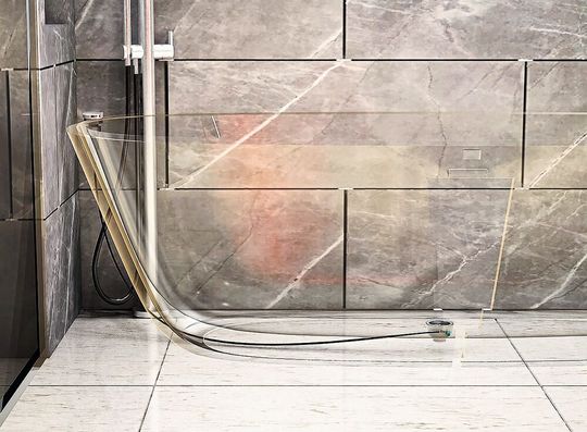 Die sanitärtechnischen Zugkabel von Ringspann RCS kommen unter anderem als Bedien- und Stellelemente in den Abspülarmaturen von Toiletten und Waschbecken sowie in den Ablaufgarnituren von Badewannen zum Einsatz. (Bild:  Ringspann RCS)