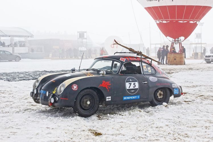Initiatoren des GP Ice Race sind Ferdinand Porsche und Vinzenz Greger. Entsprechend verwundern durfte auch nicht der überproportionale Anteil von Porsche- und VW-Gruppe-Fahrzeugen. (Matthias Knödler)