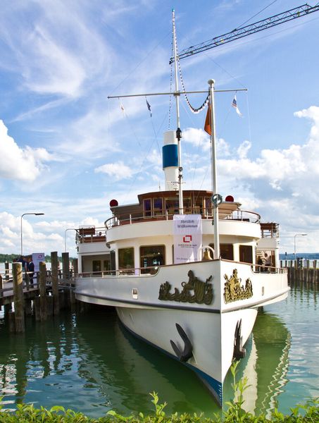 Mit der „Herrsching“ ging die Reise auf dem Ammersee los. (Orchestra)