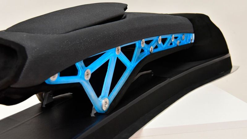 Die nachhaltige Mittelkonsole „Namiko“ wurde im Jahr 2022 mit dem Altair Enlighten Award ausgezeichnet.(Bild:  AMC/DITF)