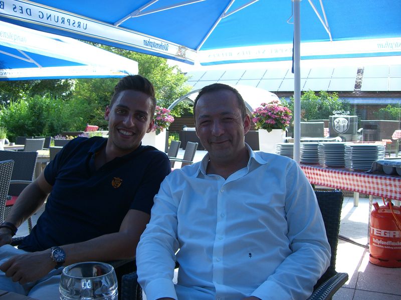 (l.) David Scholtes, Kroha aus Miesbach, mit Timo Anders, CommVault (Andrea Mannhardt (Telesales & Marketing))