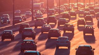 Gerade auch mit Hinblick auf das autonome Fahren wird das Thema Rückverfolgbarkeit für Hersteller von Bordnetzen immer wichtiger. (Bild: gemeinfrei)