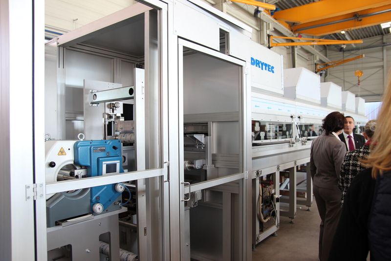 Die Drytec GmbH 6 Co. KG ist der Dritte Partner im Bunde und sorgt für Befeuchtungs- und Trocknungsanlagen. (Bild: Königsreuther)