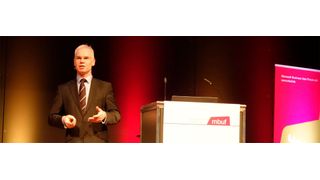 Wie steht es um die Microsoft-Cloud? Rund 400 Anwender hören auf dem Jahreskongress der Microsoft-Anwendervereinigung mbuf die Ausführungen von mbuf-Vorstandssprecher Ralph Alkemade. (Wolfgang Miedl)