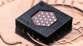 DLP-Anwendung: Der True-Color-Sensor MTCSiCF im QFN16-Gehäuse ist mit einer Filterfunktion ausgestattet und auf das Farbempfinden des menschlichen Auges ausgelegt. (Bild: MAZeT)