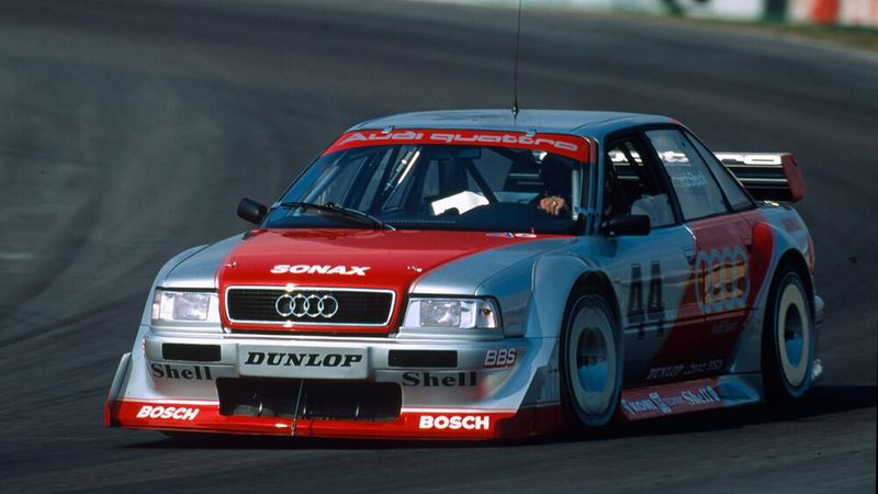 Ein Audi 80 Quattro 2.5 Prototyp von 1993 für die DTM Klasse 1. Am Steuer Hans-Joachim Stuck. (Bild: Abt)