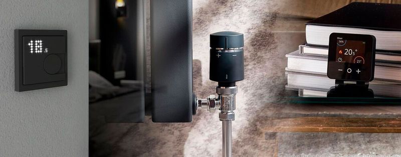 Schneider Electric (Halle 11.1, Stand D56): Die Leute von Schneider Electric zeigen Ihnen im Rahmen der Messe leistungsstarke und intelligente Lösungen für den modernen Wohn- und Zweckbau. Dazu zählen etwa Elektroinstallationsprodukte aus Ocean Plastic, Lasttrennschalter, Überspannungsschutzgeräte sowie mit HEMSLogic ein neues, KI-basiertes Home Energy Management System für Wohngebäude.  (Bild: Schneider Electric)