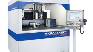 Die Kugler AG stellt Dreo- und Fünf-Achs Laser-Mikrobearbeitungsmaschinen auf der Lasys 2012 vor, die in der Lage sind, mit mehreren unterschiedlichen Laserstrahlquellen zu arbeiten oder auch im gleichen Arbeitsgang spanende Arbeitsschritte durchzuführen. (Bild: Kugler)
