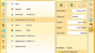 Das Maxymos-NC steuert das NC-Fügemodul über die Servoverstärker für die Linear- und Drehbewegung durch die integrierte Ablaufsteuerung (Sequenzer Mode) an. Für jedes der bis zu 128 Programme besteht die Möglichkeit einen unabhängigen Ablauf zu definieren. (Kistler)