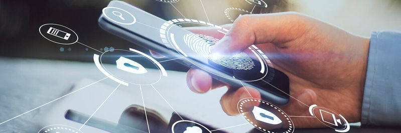 Die Arbeitswelt hat sich seit Anfang 2020 drastisch verändert. Unternehmen müssen die Arbeit von zuhause aus formalisieren und Mitarbeitenden und IT-Teams das gleiche Maß an Schutz bieten, wie sie es in einem physischen Büro erwarten würden.(Bild:  Who is Danny - stock.adobe.com)