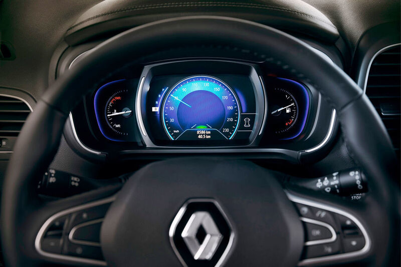 Neben Sicherheitsabstand-Warner, Notbremsassistent oder Müdigkeitserkennung ist auch der adaptive Tempopilot verfügbar. (Foto: Renault)