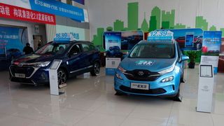 Der chinesische Autohandel hat im Oktober mehr Fahrzeuge von den Herstellern bezogen. (Bild: Wehner/»kfz-betrieb«)