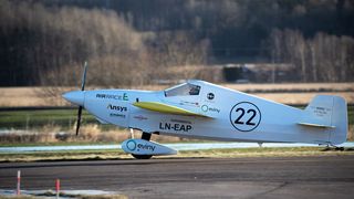 Das Nordic Air Racing Team setzte die Multiphysik-Simulationslösungen von Ansys ein, um vor dem Demoflug die Aerodynamik, die Kühlsysteme sowie die Batteriekonstruktion und -leistung zu optimieren. (Ansys/Martin Litwicki)