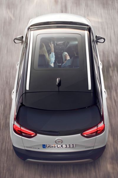 Ein Sprecher des Peugeot-Mutterkonzerns PSA bestätigte, die Franzosen erwägten, Opel zu kaufen. (Opel)
