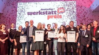 Die Erst- und Zweitplatzierten aus dem vergangenen Jahr gemeinsam auf dem Podium: Schmauder & Rauh aus Kirchheim unter Teck und HAS Antriebstechnik aus Winterberg. (Bausewein)