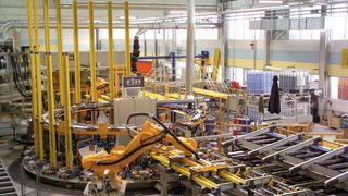 Die Umdasch AG, Produzent von Betonschalungssystemen, setzt bei der Prozess-, Fertigungs- und Gebäudeautomatisierung auf ein Informationssicherheitskonzept mit dezentralen Industrie-Firewalls. (Umdasch)