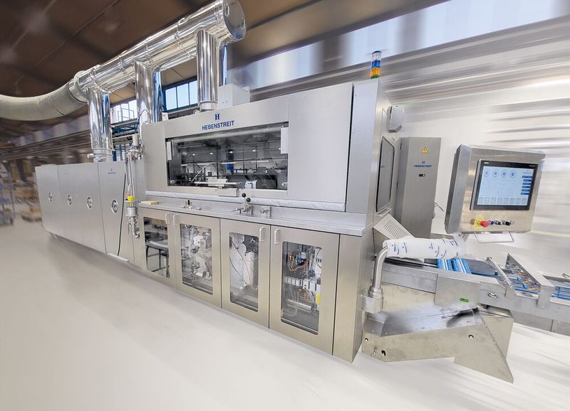 Vor der Auslieferung an den Kunden werden die elektrifizierten Waffelbackautomaten von Hebenstreit auf Herz und Nieren geprüft. (Bild: Hebenstreit)