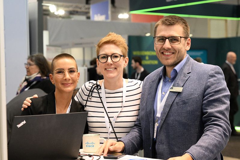 Rundgang im Ausstellungsbereich (WISO/Schmidt-Dominé)