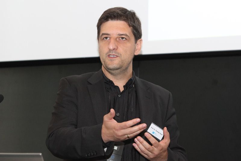 .......2. Die Energieerzeugung muss in direktem räumlichen Zusammenhang mit dem gebäude erfolgen  (wo ist die Grenze)..... (Bild: Schäfer)