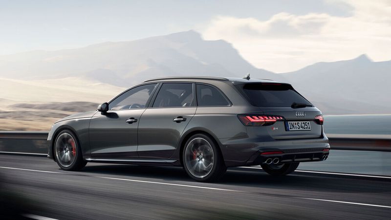 Meistzugelassener Hybrid im Juni 2021: Audi A4, 2.487 Einheiten (Bild: Audi)